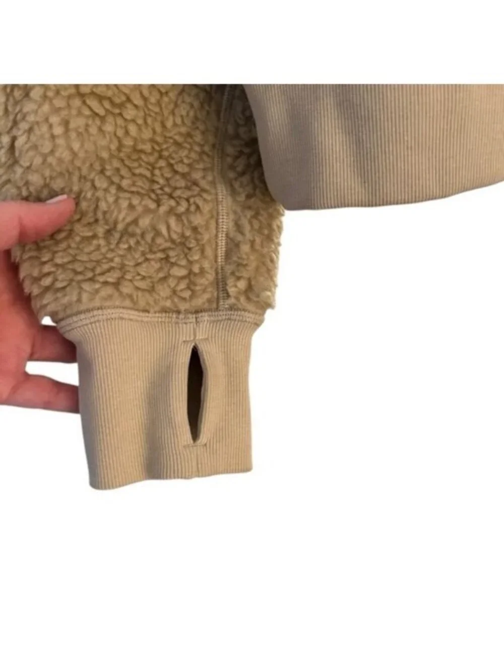 Lululemon Athletica | Tan Sherpa Oversized Scuba Hoodie Size M/L